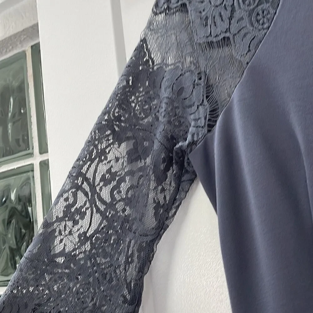 BB Dakota Yale purple gray lace fit and flare skater dress - size Medium